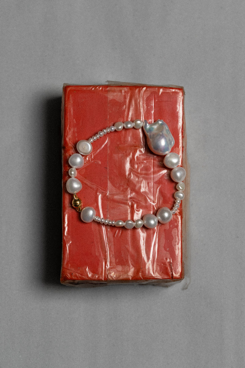 Pearl Bracelet No. 03